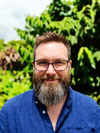 Damian Sicely, founder of HalpCraft